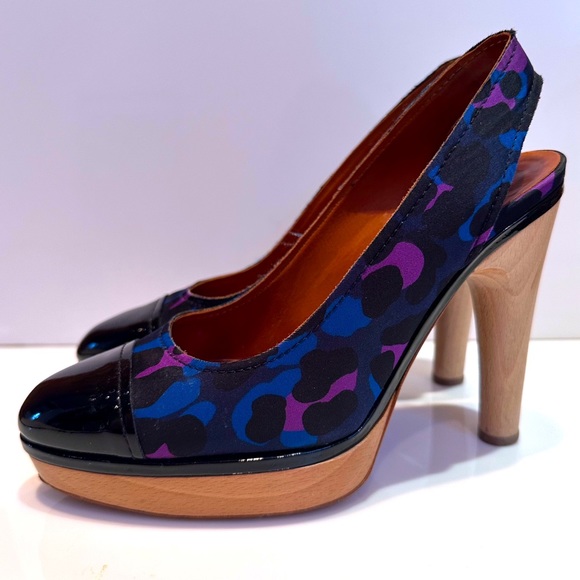 LANVIN Platform Slingback Heels with Patent Leather Toe and Wooden Heel - Picture 4 of 7